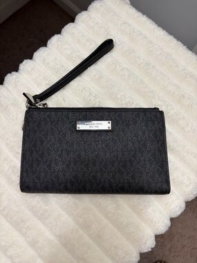 Michael Kors Black Logo-Print Wristlet Wallet with Silver Plaque